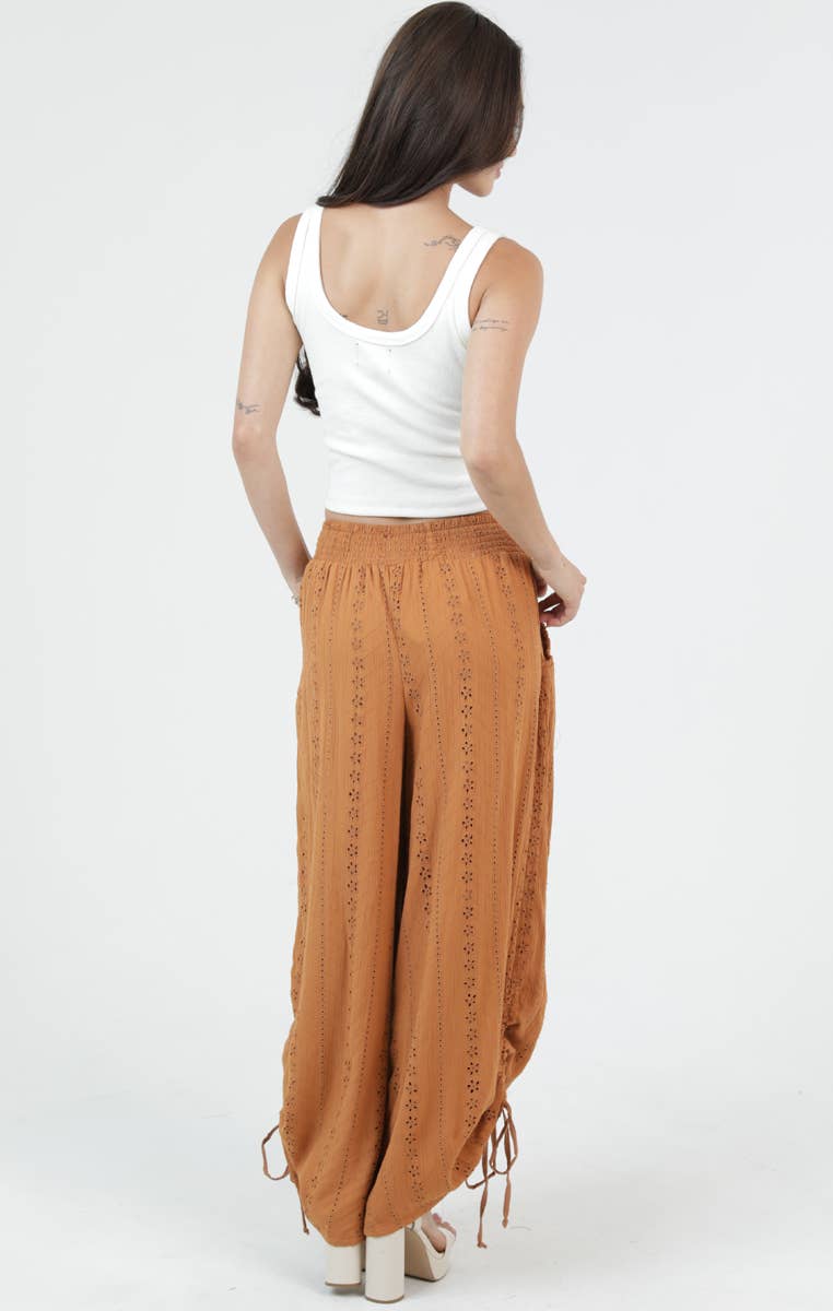 CINCHED SIDE LEG WIDE PANT WITH POCKETS