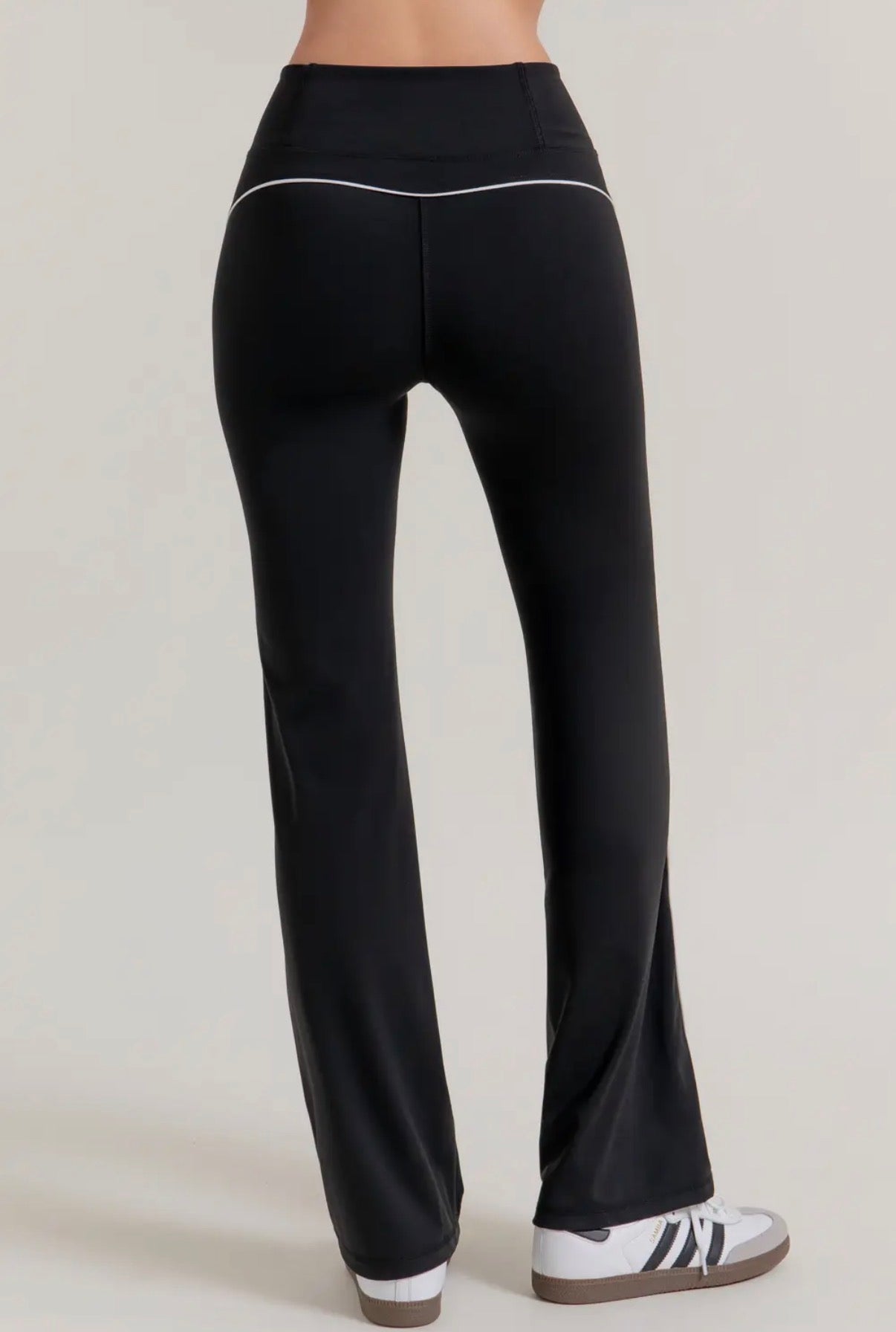 Contrast Detail Workout Legging