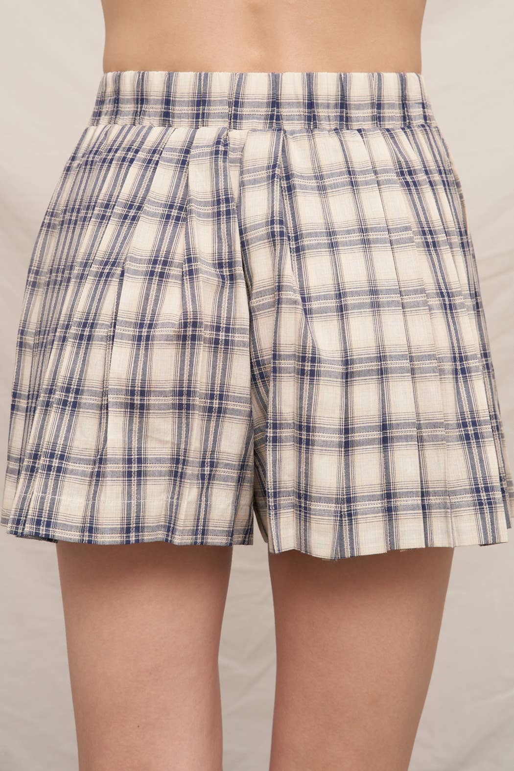 Plaid Pleated Shorts
