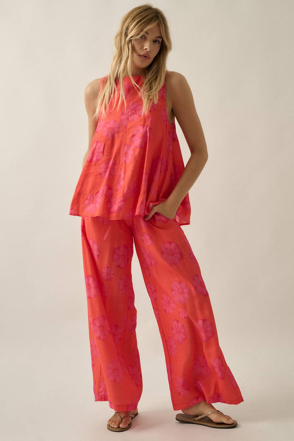 Floral-Print Sleeveless A-Line Tunic Top