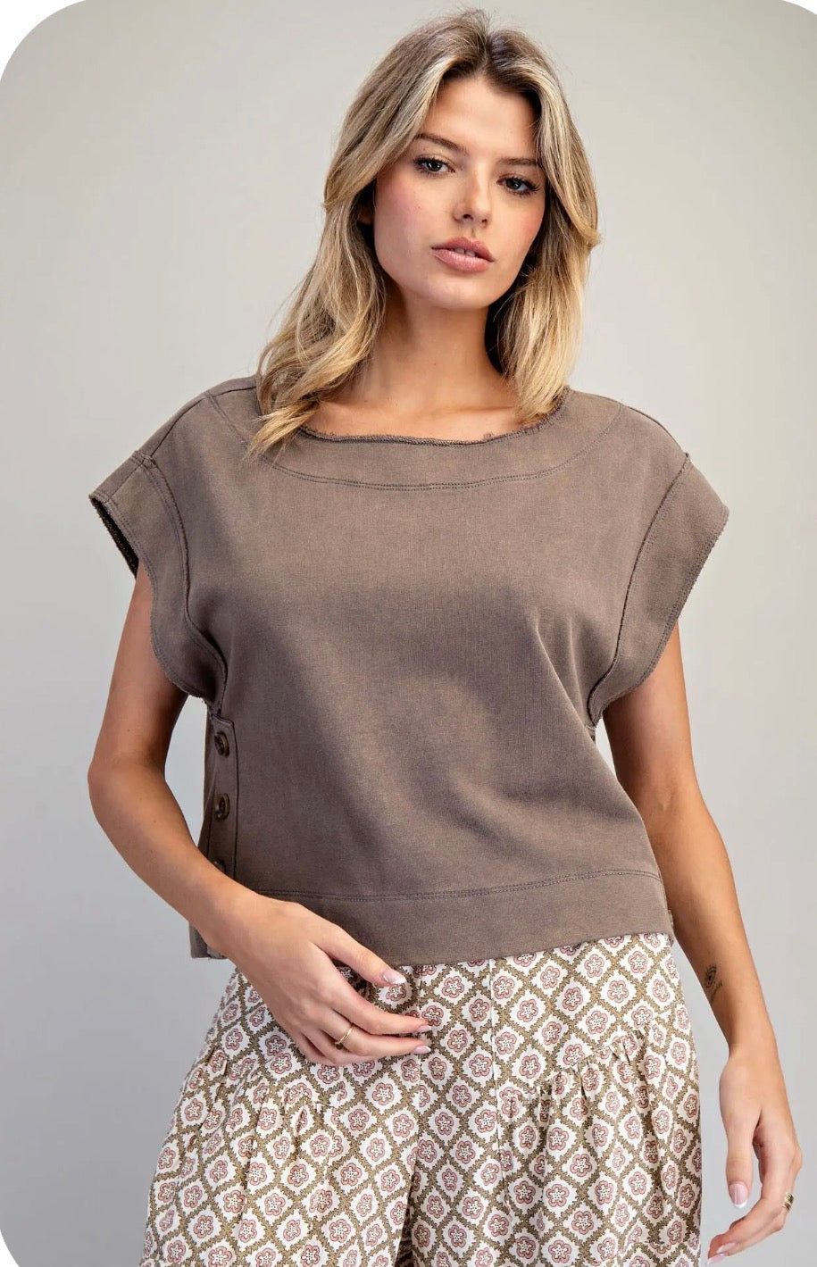 Ash Washed Side Panel Buttoned Top
