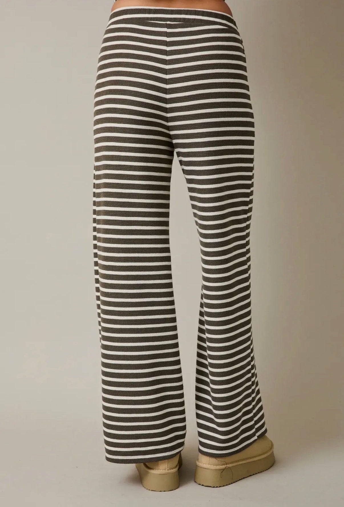 Olive Cream Stripe Set