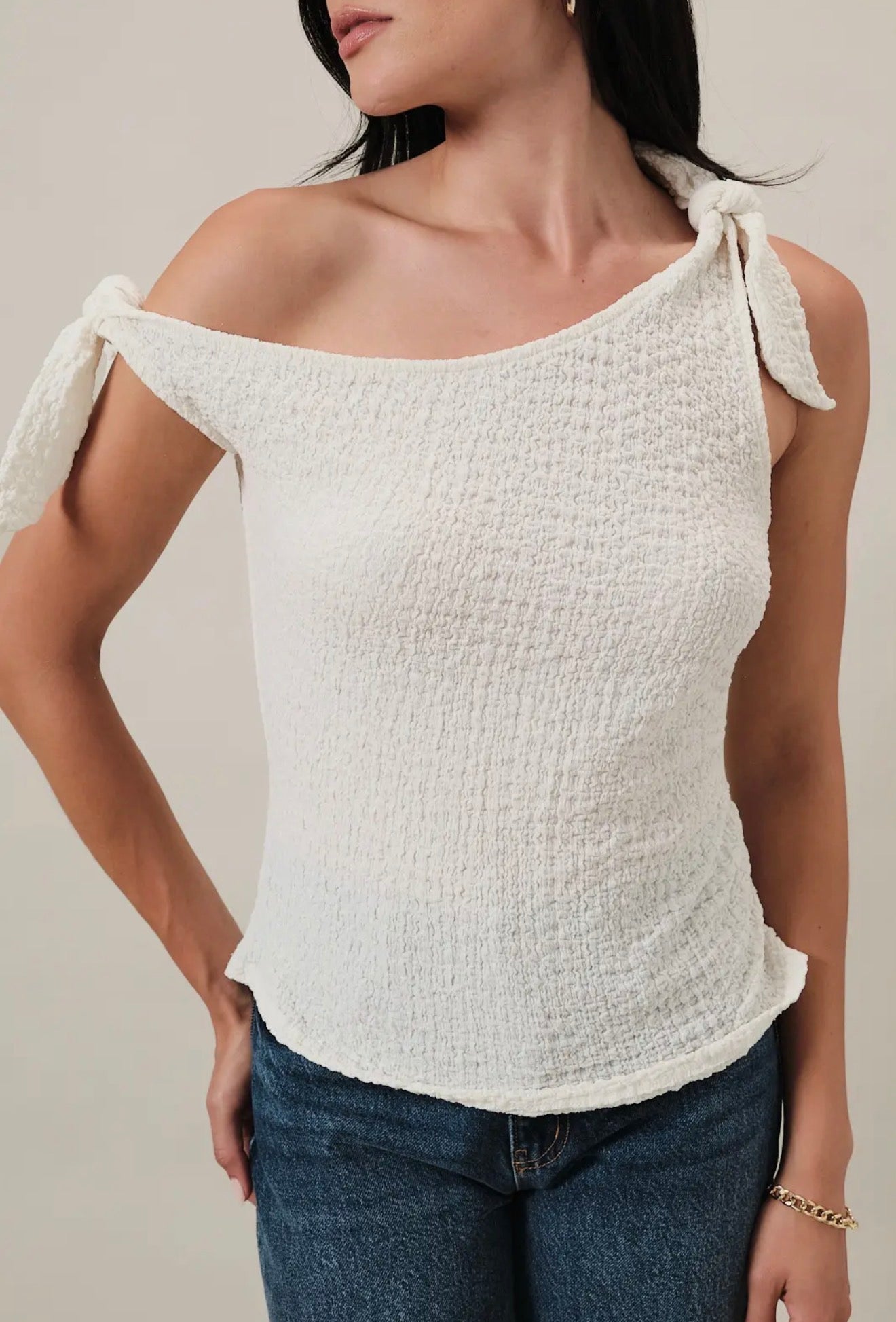 One Shoulder Knot Textured Top