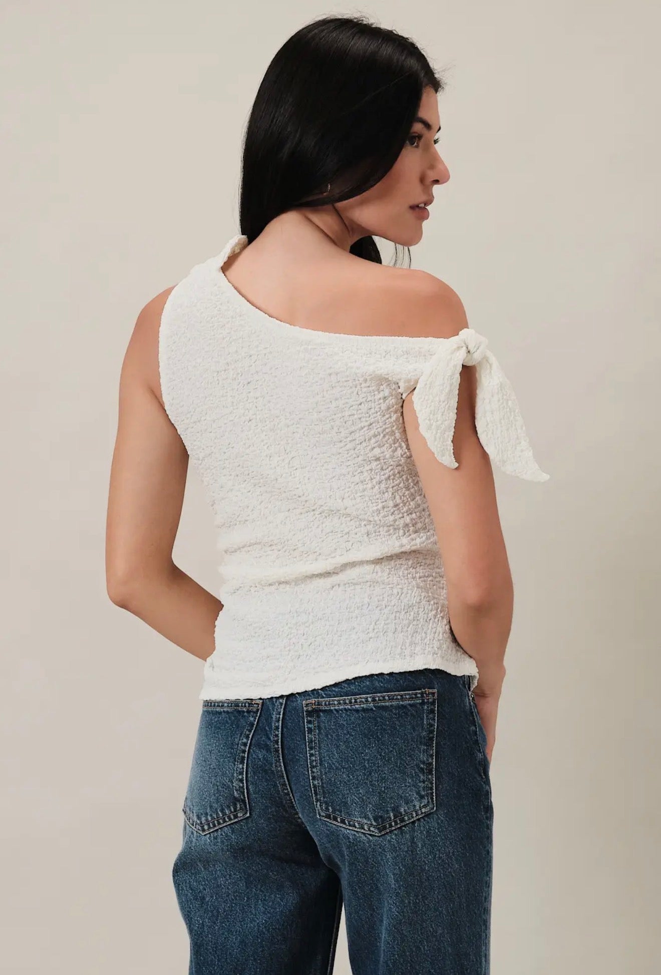 One Shoulder Knot Textured Top