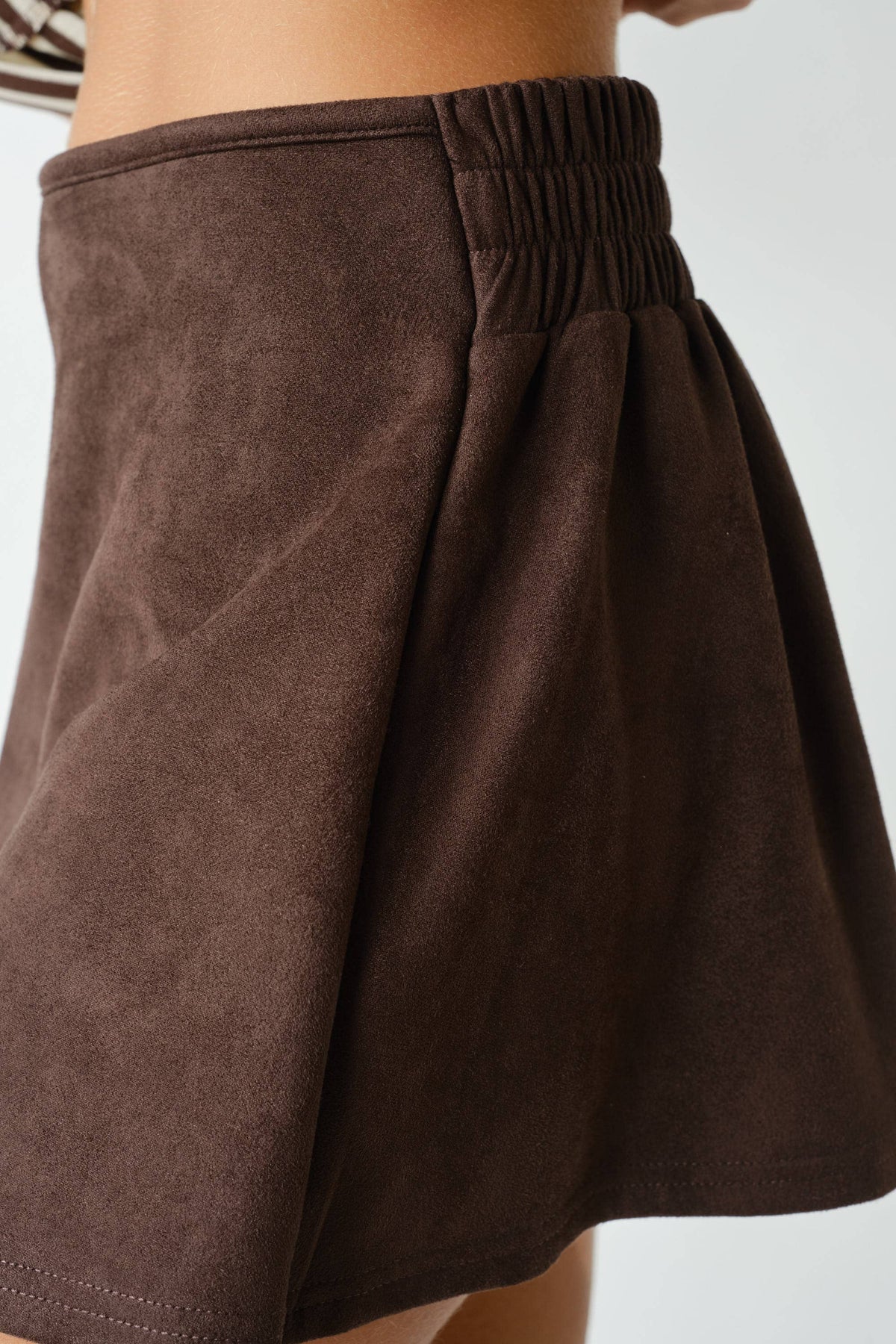 MOJAVE SUEDE-FINISH SKORT