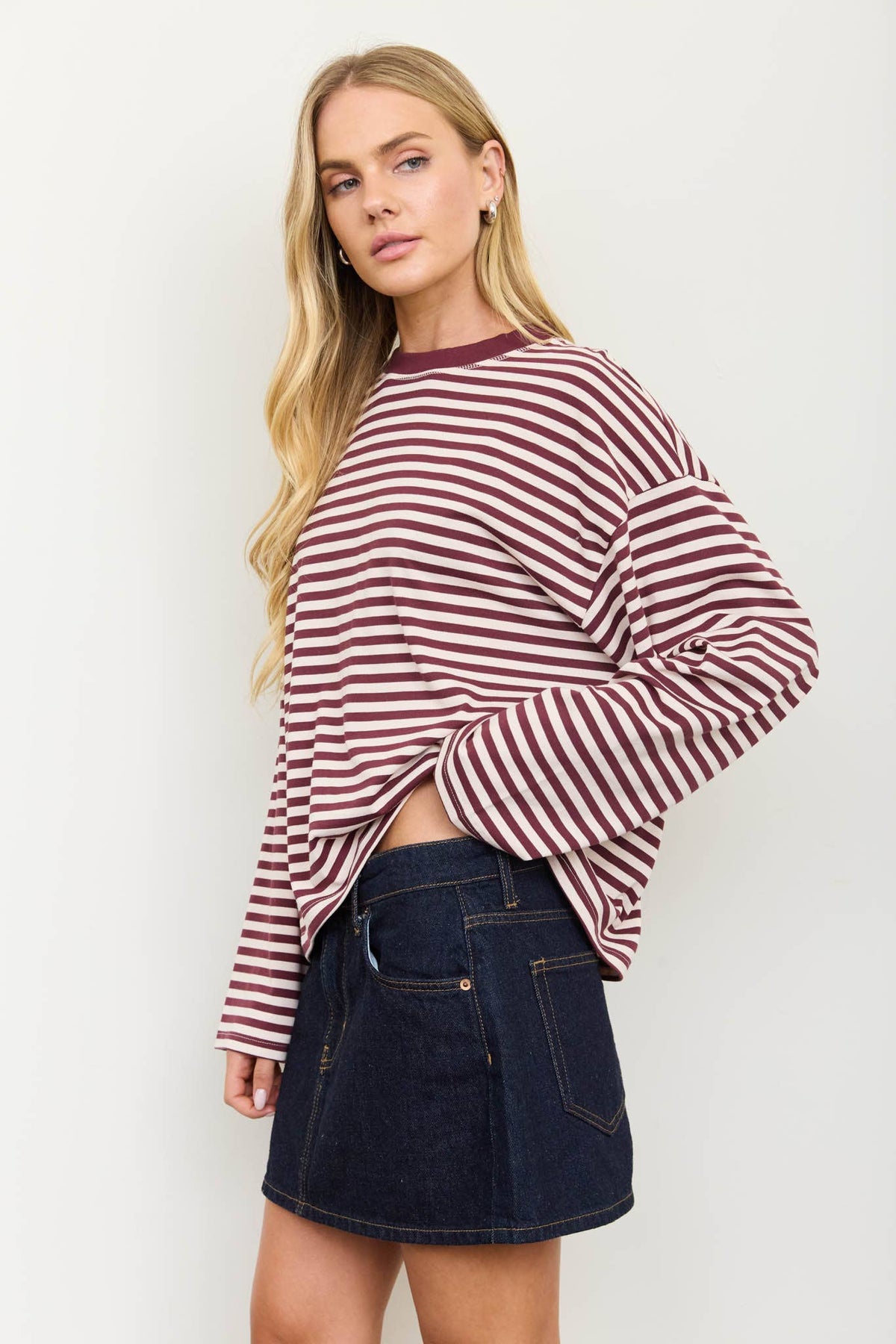 STRIPED CONTRAST CREW NECK LONG SLEEVE KNIT TOP