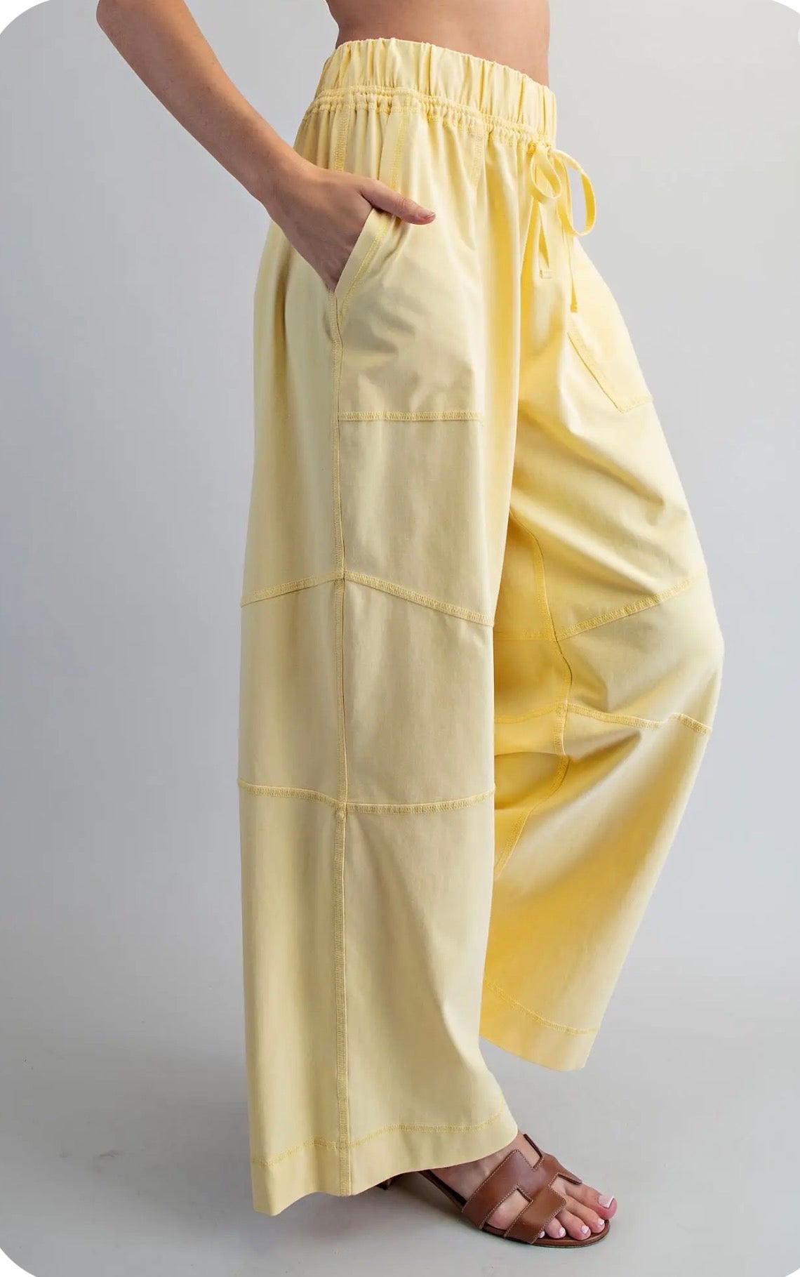 Banana Exposed Seam Wide Leg Pants