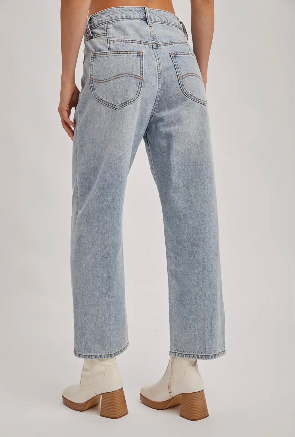 Mid Rise Cropped Denim Jeans