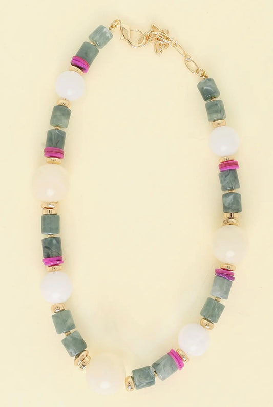 Multi Color Pearl Necklace