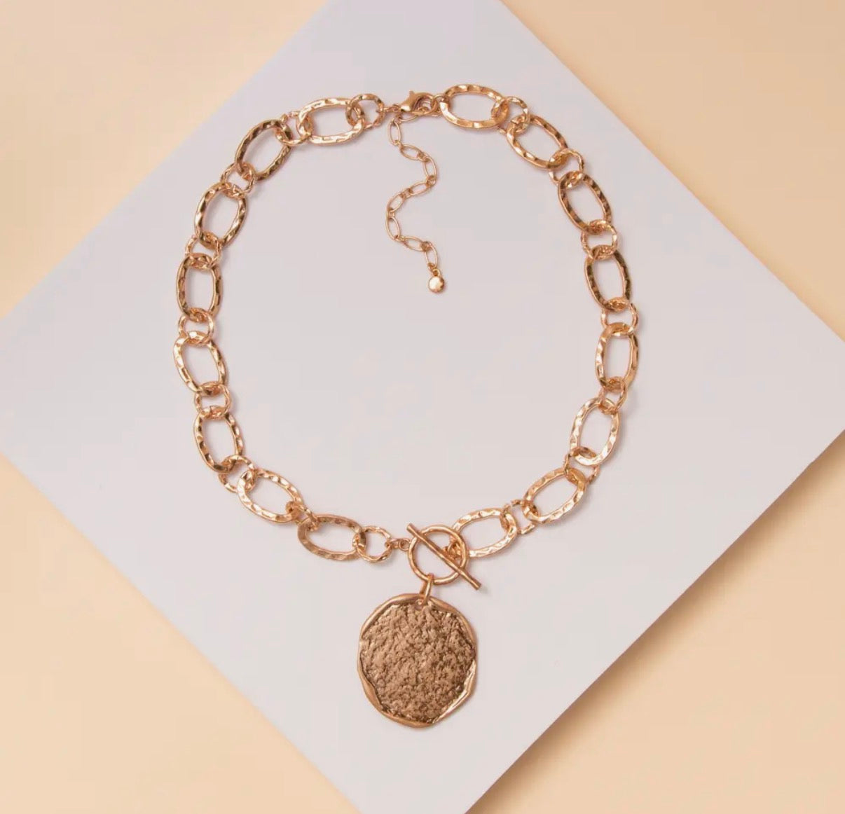 Round Gold Pendant Necklace