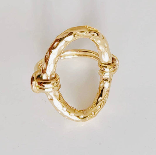 Sienna Hammered Oval Ring Gold
