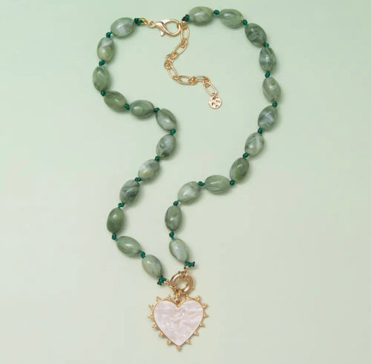 Green Heart Pearl Bead Necklace