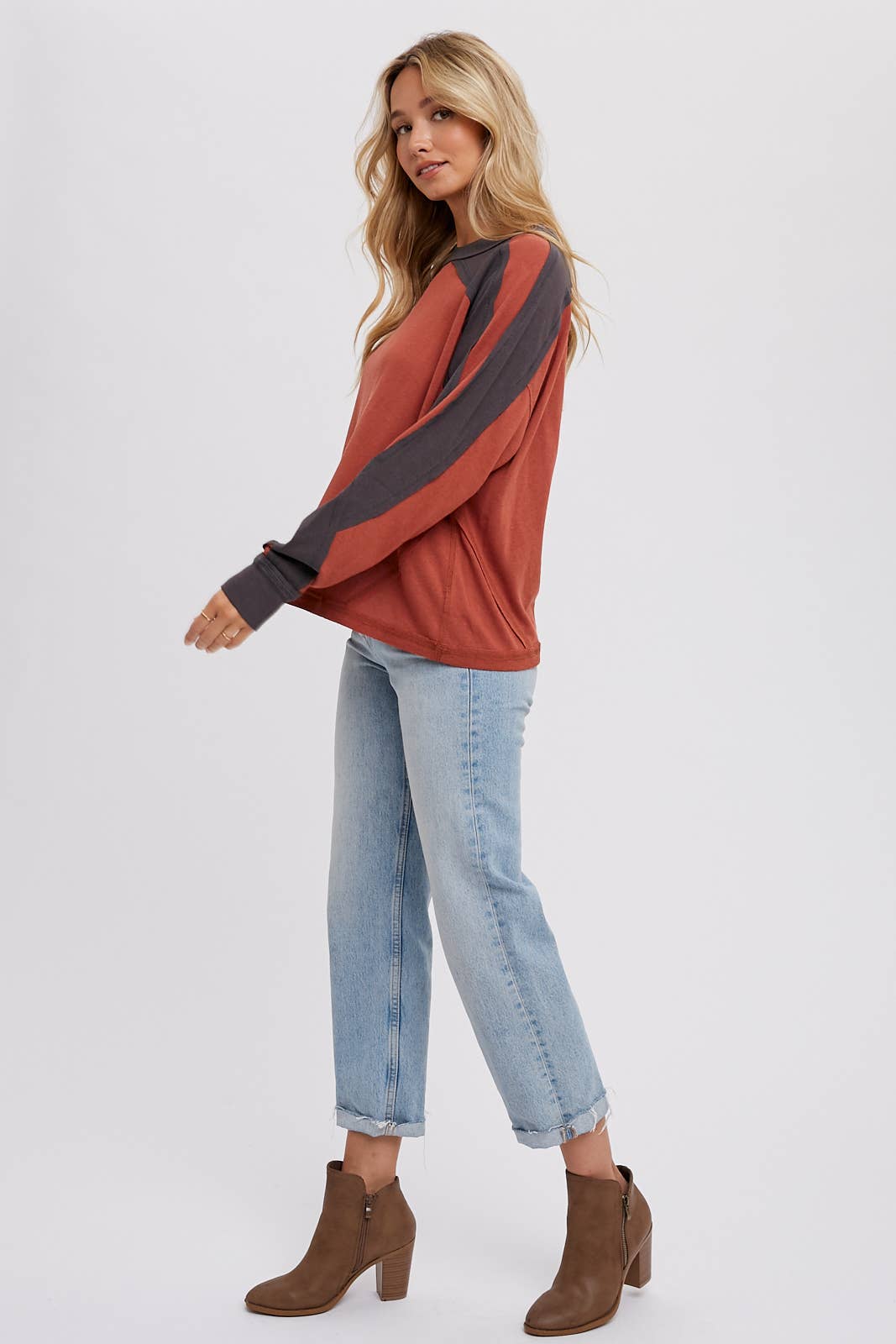 DOLMAN SLEEVED CONTRAST TOP