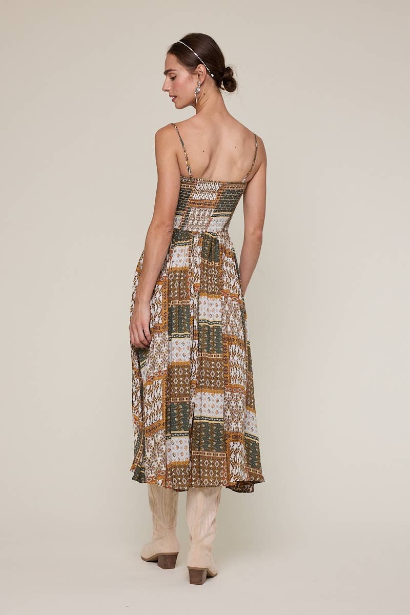 BROWN PATCHED SLEEVELESS SMOCKED MIDI DRESS