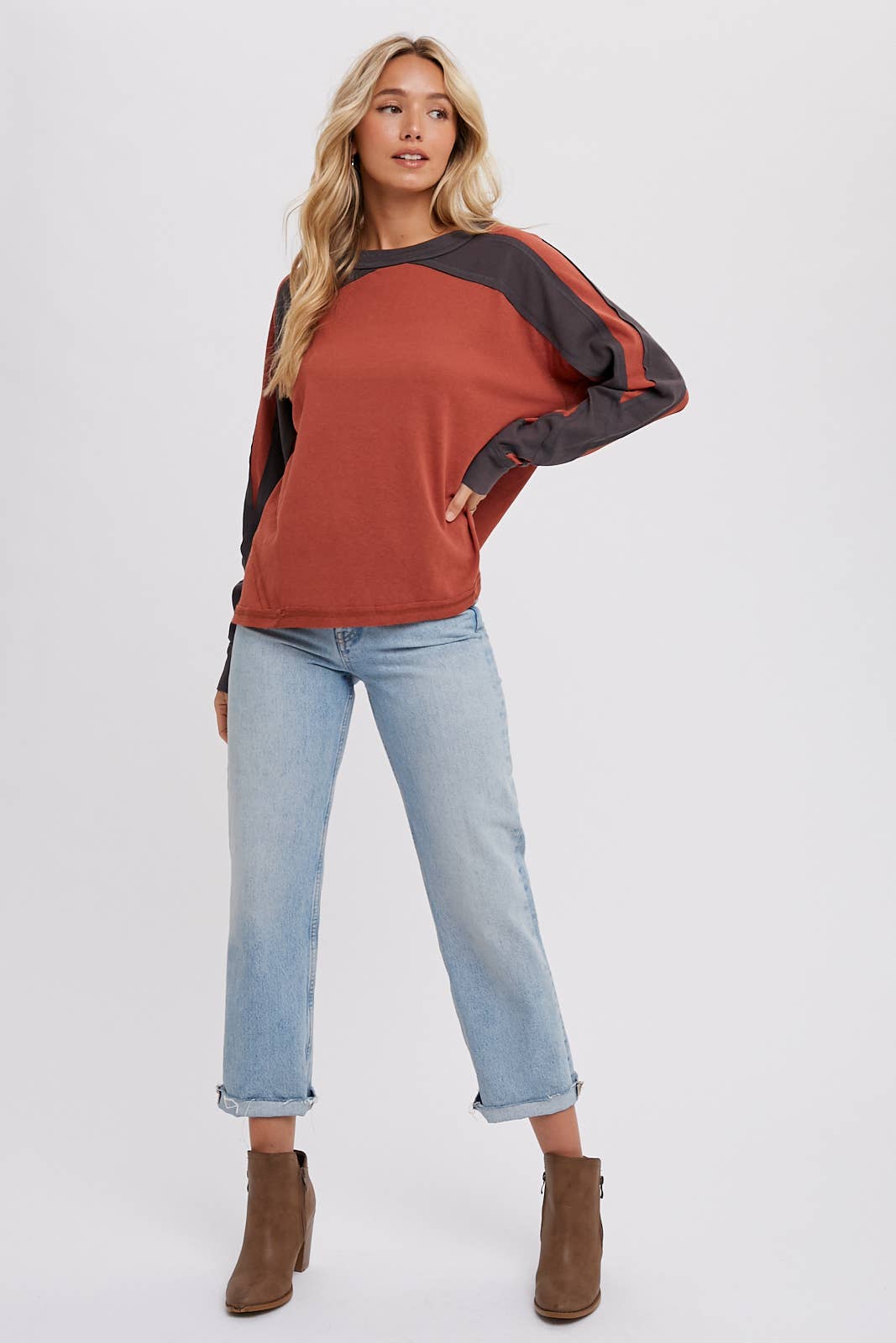 DOLMAN SLEEVED CONTRAST TOP