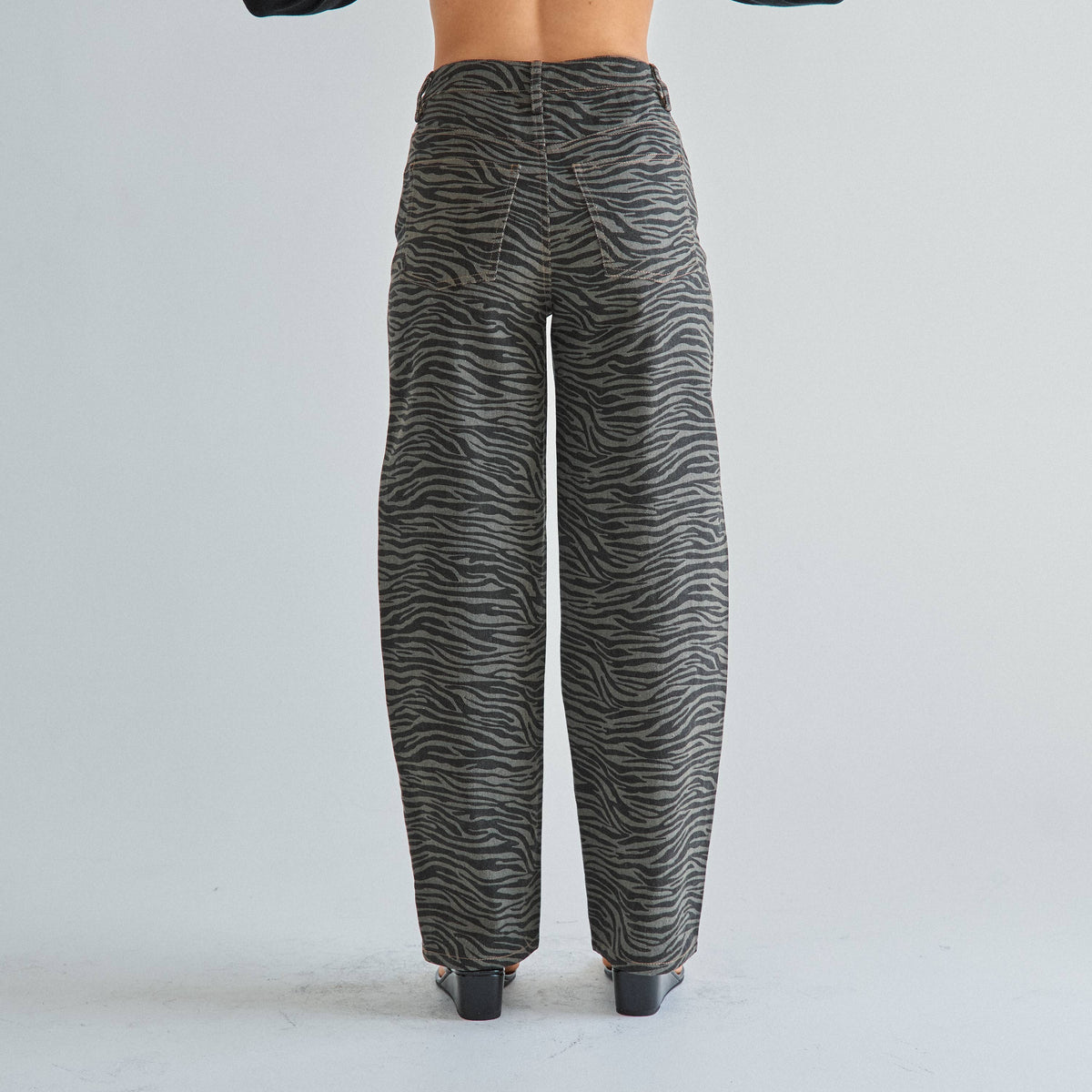 Zannie Zebra Straight Barrel pants