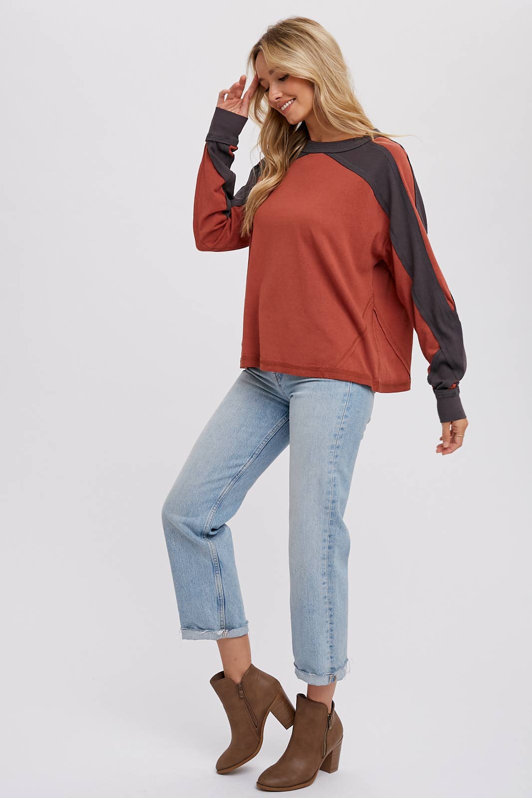 DOLMAN SLEEVED CONTRAST TOP